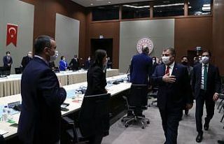 Bakan Koca, Yerli Aşı Ortak Çalışma Grubu Toplantısı’na...