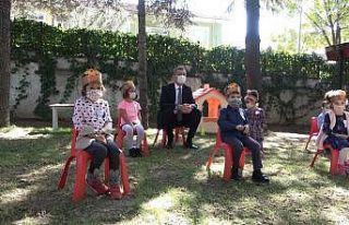 Bakan Selçuk, öğrencilerin temassız oyunlarına...