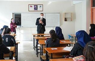 Bakan Selçuk: "Okulların her kademede açılabilmesi...