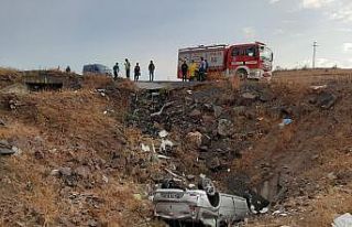 Balıkesir’de feci kaza: 2 ölü, 3 yaralı