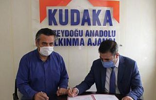 Başarılı projelerle sözleşme imzalandı