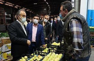 Başkan Aktaş, mesaiye Kent ve Balık Hali’nden...