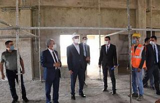 Başkan Altay: "Akşehir mezbahası bölgenin...