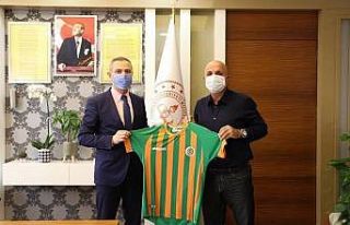 Başkan Çavuşoğlu’ndan İl Milli Eğitim Müdürü...