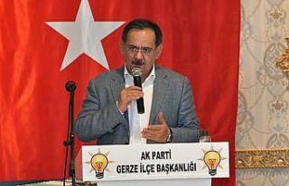 Başkan Demir: “Siyaset hizmet yeridir”