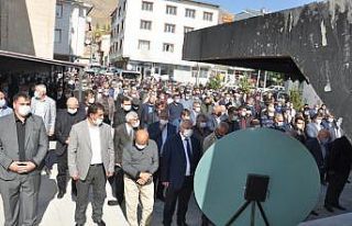 Başkan Dölekli, kardeşini son yolculuğuna uğurladı