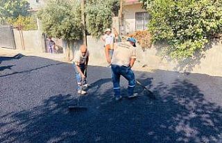 Başkan Erdem: "Ceyhan’da asfaltsız yol kalmayacak"