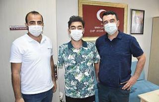 Başkan Kaya, Samet’in protez kollarına kavuşması...