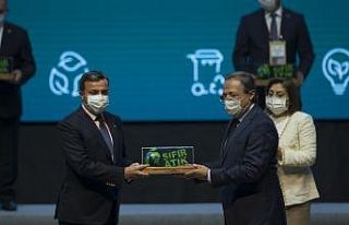 Başkan Kocaispir’e proje ödülü