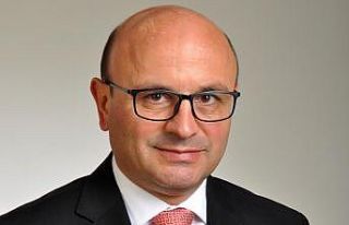 Başkan Oral: "Muhtar, demokrasinin önemli bir...