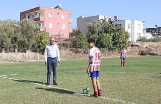 Başkan Tarhan, Cumhuriyet Kupası Futbol Turnuvasının...
