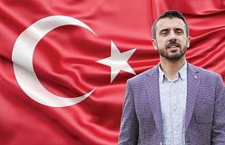 BaşkanTanır, ilçe halkını İstiklal Marşı okumaya...