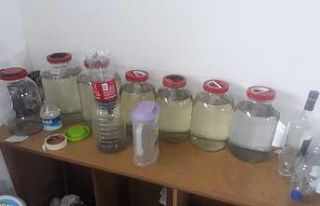 Başkent’te kaçak alkol operasyonunda 1 kişi gözaltına...