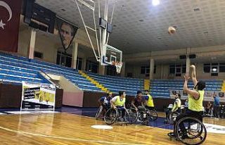 Basketler Cumhuriyet için atıldı