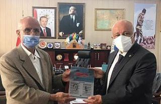 Batman Üniversitesi Rektörü Durmuş STK temsilcileri...