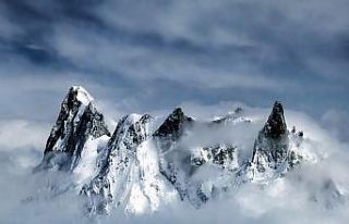 “Benim meskenim dağlardır” sergisi açıldı