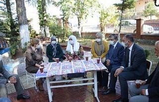 Beyaz Teyze’ye ilk ziyaret Malatya Büyükşehir’den