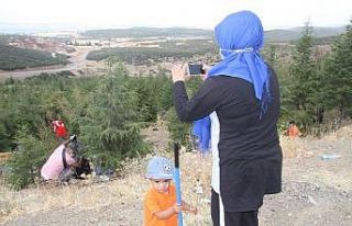 Beyşehir’de gönüllülerden çevre temizliği