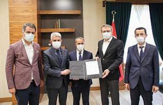 Bingöl’de 700 kişiye istihdam sağlayacak "Tekstilpark"...