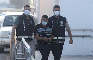 Birlikte yaşadığı kadını öldüren zanlı adliyeye...