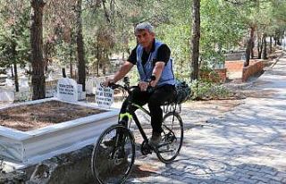 Bisikletle 500 kilometre yol gelerek Türkiye’nin...
