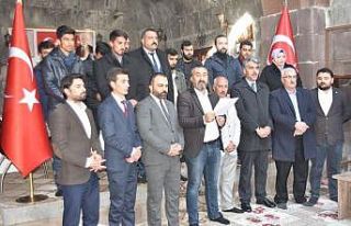 Bitlis’ten Macron’a tepki