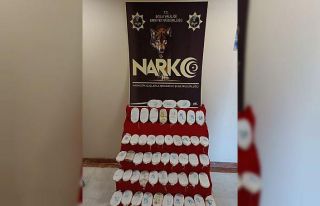 Bolu’da 10 kilo 700 gram esrarla yakalanan 2 kişi...