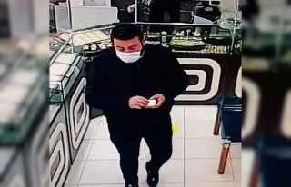 Bolu’da kuyumculara 40 bin liralık sahte altın...