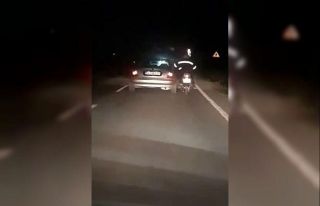 Bolu’da otomobil ve motosikletin tehlikeli seyri...