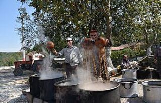 Bu pekmezin tadına doyulmuyor