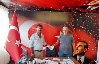 Bulduğu parayı mahalle muhtarına teslim etti