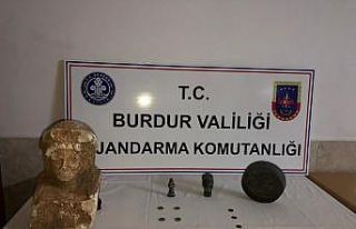 Burdur’da 17 parça tarihi eser ele geçirildi