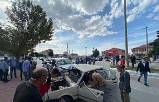 Burdur’da trafik kazası: 2’si çocuk 7 yaralı