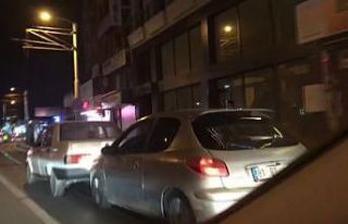 Bursa caddelerinde tampon tampona yolculuk kameralara...