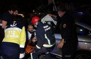 Bursa’da feci kaza 3 yaralı