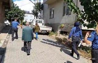 Bursa’da karantinayı deldi, polis tarafından kahvede...