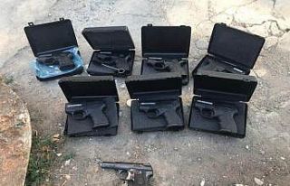 Bursa’da ruhsatsız silah ve mühimmat operasyonu