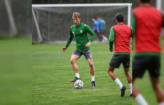 Bursaspor nefes almadan çalışıyor