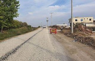 Büyükşehir Belediyesinden Tarsus’ta yol çalışması