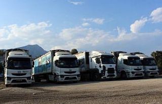 Büyükşehir, Kemer’den 10 ayda 26 bin 371 ton...