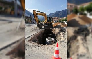 Büyükşehir’den Kemer’de alt yapı çalışması