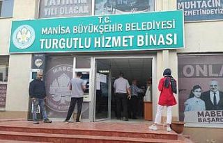 Büyükşehirin Turgutlu hizmet binası yeni yerinde