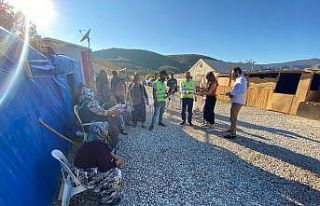 Çadır kentte anlamlı yardım