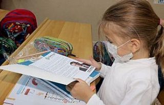 Çankaya’dan köy çocuklarına kırtasiye desteği