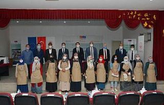 Çatak’ta ‘Uygulamalı Çiftçi Okulu Programı’...