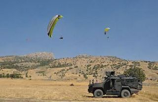 Çatışmalarla anılan Namaz Dağı’nda yamaç...