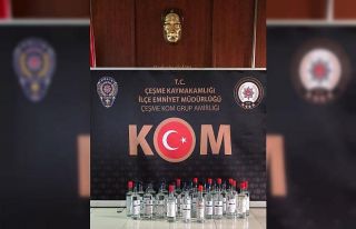 Çeşme’de 28 şişe etil alkole el konuldu
