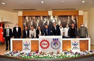 Çiğli Belediyesinin kadrolu işçileri için mutlu...