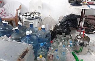 Çine’de 900 litre kaçak içki ele geçirildi