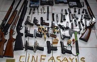 Çine’de silah kaçakçılığı şebekesi operasyonla...